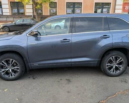 Сірий Тойота Хайлендер, об'ємом двигуна 3.5 л та пробігом 188 тис. км за 25000 $, фото 7 на Automoto.ua