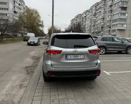 Сірий Тойота Хайлендер, об'ємом двигуна 3.46 л та пробігом 104 тис. км за 29500 $, фото 7 на Automoto.ua