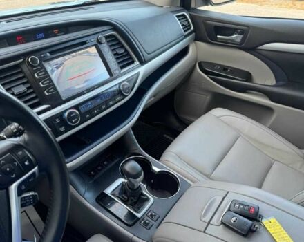 Серый Тойота Хайлендер, объемом двигателя 3.5 л и пробегом 87 тыс. км за 21500 $, фото 8 на Automoto.ua