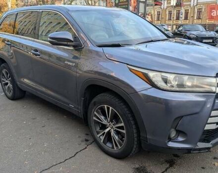 Сірий Тойота Хайлендер, об'ємом двигуна 3.5 л та пробігом 188 тис. км за 25000 $, фото 22 на Automoto.ua