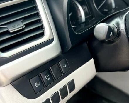 Тойота Хайлендер 2018 в Чернигове на Automoto.ua Серый Тойота Хайлендер, объемом двигателя 3.46 л и пробегом 58 тыс. км за 29999 $, фото 37 на Automoto.ua