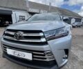 Тойота Хайлендер 2018 в Чернигове на Automoto.ua Серый Тойота Хайлендер, объемом двигателя 3.46 л и пробегом 58 тыс. км за 29999 $, фото 10 на Automoto.ua