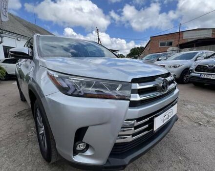 Тойота Хайлендер 2018 в Чернигове на Automoto.ua Серый Тойота Хайлендер, объемом двигателя 3.46 л и пробегом 58 тыс. км за 29999 $, фото 14 на Automoto.ua