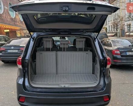 Сірий Тойота Хайлендер, об'ємом двигуна 3.5 л та пробігом 188 тис. км за 25000 $, фото 20 на Automoto.ua