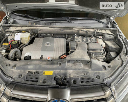 Серый Тойота Хайлендер, объемом двигателя 3.5 л и пробегом 130 тыс. км за 28500 $, фото 15 на Automoto.ua