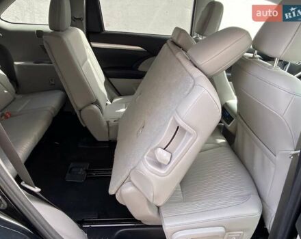 Серый Тойота Хайлендер, объемом двигателя 3.46 л и пробегом 118 тыс. км за 21200 $, фото 15 на Automoto.ua