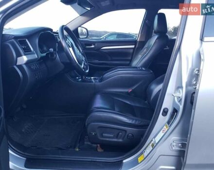 Серый Тойота Хайлендер, объемом двигателя 3.46 л и пробегом 109 тыс. км за 8600 $, фото 7 на Automoto.ua