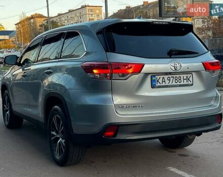Серый Тойота Хайлендер, объемом двигателя 3.5 л и пробегом 91 тыс. км за 23700 $, фото 4 на Automoto.ua