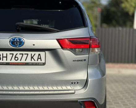 Серый Тойота Хайлендер, объемом двигателя 3.5 л и пробегом 110 тыс. км за 34500 $, фото 26 на Automoto.ua