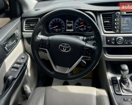 Серый Тойота Хайлендер, объемом двигателя 3.46 л и пробегом 142 тыс. км за 37900 $, фото 13 на Automoto.ua