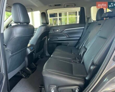 Серый Тойота Хайлендер, объемом двигателя 3.46 л и пробегом 89 тыс. км за 33999 $, фото 10 на Automoto.ua