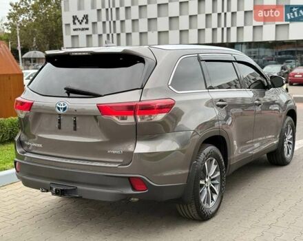 Сірий Тойота Хайлендер, об'ємом двигуна 3.5 л та пробігом 149 тис. км за 32999 $, фото 14 на Automoto.ua