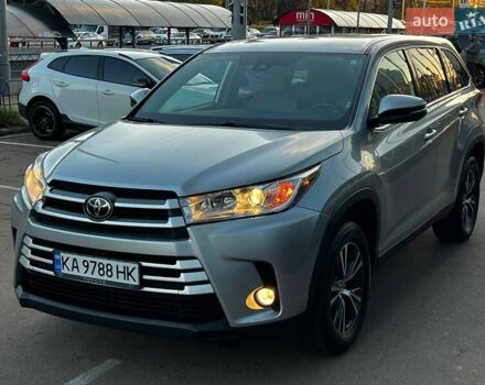 Серый Тойота Хайлендер, объемом двигателя 3.5 л и пробегом 91 тыс. км за 23700 $, фото 1 на Automoto.ua