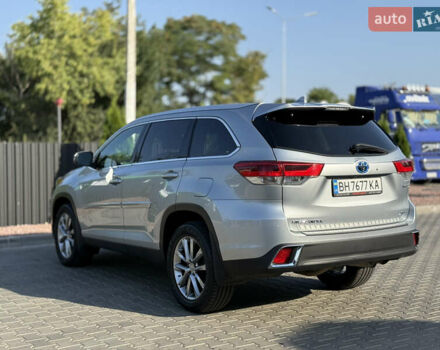 Серый Тойота Хайлендер, объемом двигателя 3.5 л и пробегом 110 тыс. км за 34500 $, фото 19 на Automoto.ua