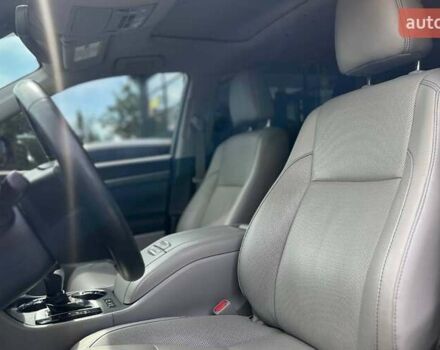 Серый Тойота Хайлендер, объемом двигателя 3.46 л и пробегом 142 тыс. км за 37900 $, фото 8 на Automoto.ua