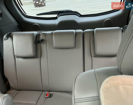 Серый Тойота Хайлендер, объемом двигателя 3.46 л и пробегом 114 тыс. км за 33800 $, фото 19 на Automoto.ua