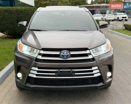 Сірий Тойота Хайлендер, об'ємом двигуна 3.5 л та пробігом 149 тис. км за 32999 $, фото 3 на Automoto.ua