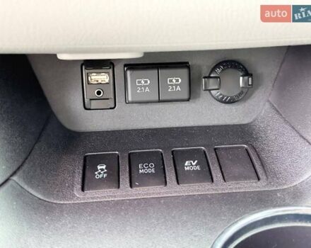 Сірий Тойота Хайлендер, об'ємом двигуна 3.5 л та пробігом 149 тис. км за 32999 $, фото 23 на Automoto.ua