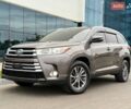 Сірий Тойота Хайлендер, об'ємом двигуна 3.5 л та пробігом 149 тис. км за 32999 $, фото 2 на Automoto.ua