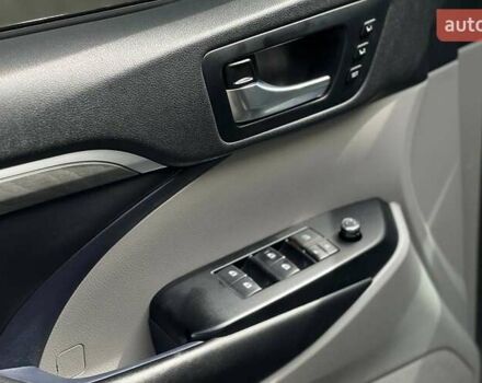 Серый Тойота Хайлендер, объемом двигателя 3.46 л и пробегом 142 тыс. км за 37900 $, фото 6 на Automoto.ua