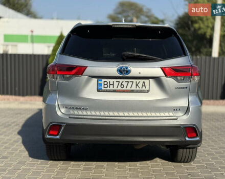 Серый Тойота Хайлендер, объемом двигателя 3.5 л и пробегом 110 тыс. км за 34500 $, фото 27 на Automoto.ua