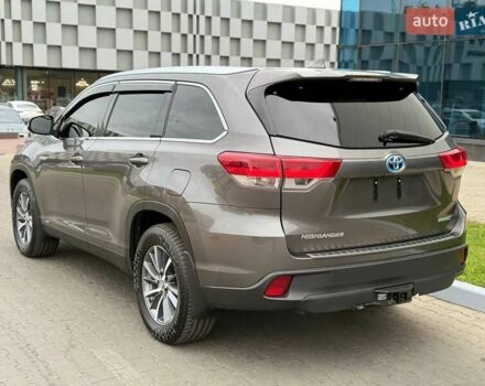 Сірий Тойота Хайлендер, об'ємом двигуна 3.5 л та пробігом 149 тис. км за 32999 $, фото 6 на Automoto.ua