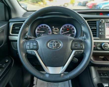 Сірий Тойота Хайлендер, об'ємом двигуна 3.5 л та пробігом 50 тис. км за 17500 $, фото 8 на Automoto.ua