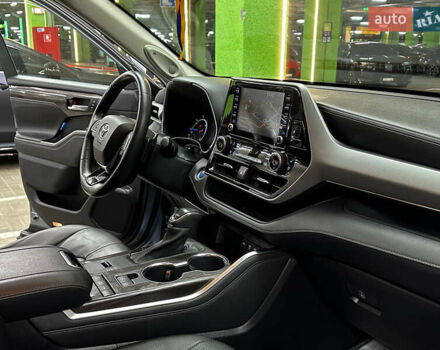 Сірий Тойота Хайлендер, об'ємом двигуна 2.5 л та пробігом 126 тис. км за 39500 $, фото 19 на Automoto.ua