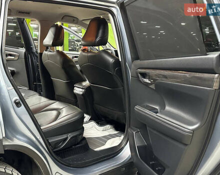 Сірий Тойота Хайлендер, об'ємом двигуна 2.5 л та пробігом 126 тис. км за 39500 $, фото 20 на Automoto.ua