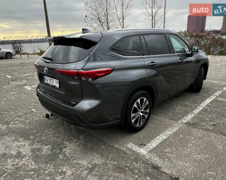 Сірий Тойота Хайлендер, об'ємом двигуна 2.49 л та пробігом 145 тис. км за 43000 $, фото 4 на Automoto.ua