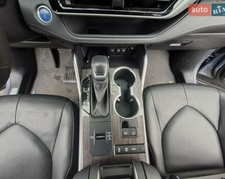 Сірий Тойота Хайлендер, об'ємом двигуна 2.49 л та пробігом 96 тис. км за 41500 $, фото 18 на Automoto.ua