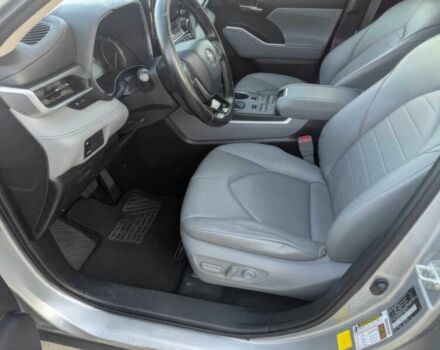 Серый Тойота Хайлендер, объемом двигателя 3.5 л и пробегом 33 тыс. км за 23800 $, фото 8 на Automoto.ua