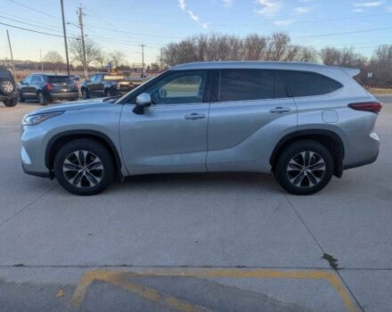 Серый Тойота Хайлендер, объемом двигателя 3.5 л и пробегом 33 тыс. км за 23800 $, фото 4 на Automoto.ua