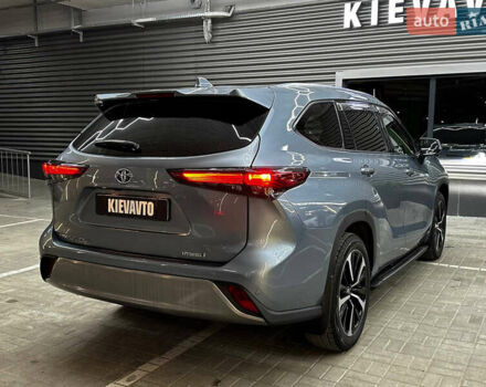 Сірий Тойота Хайлендер, об'ємом двигуна 2.5 л та пробігом 126 тис. км за 39500 $, фото 6 на Automoto.ua