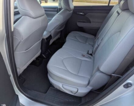 Серый Тойота Хайлендер, объемом двигателя 3.5 л и пробегом 33 тыс. км за 23800 $, фото 11 на Automoto.ua