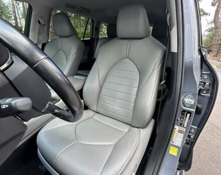 Сірий Тойота Хайлендер, об'ємом двигуна 3.46 л та пробігом 69 тис. км за 32500 $, фото 21 на Automoto.ua