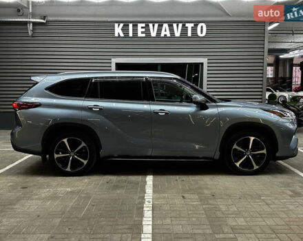 Сірий Тойота Хайлендер, об'ємом двигуна 2.5 л та пробігом 126 тис. км за 39500 $, фото 3 на Automoto.ua