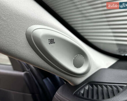 Сірий Тойота Хайлендер, об'ємом двигуна 2.5 л та пробігом 126 тис. км за 39500 $, фото 32 на Automoto.ua