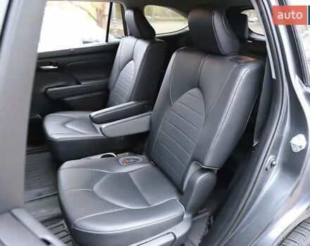 Серый Тойота Хайлендер, объемом двигателя 3.5 л и пробегом 106 тыс. км за 33500 $, фото 9 на Automoto.ua