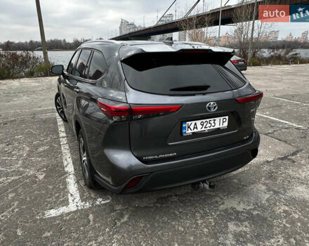 Сірий Тойота Хайлендер, об'ємом двигуна 2.49 л та пробігом 145 тис. км за 43000 $, фото 6 на Automoto.ua