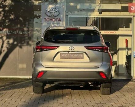 Серый Тойота Хайлендер, объемом двигателя 3.46 л и пробегом 90 тыс. км за 34199 $, фото 3 на Automoto.ua