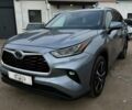 Сірий Тойота Хайлендер, об'ємом двигуна 2.5 л та пробігом 98 тис. км за 43900 $, фото 1 на Automoto.ua