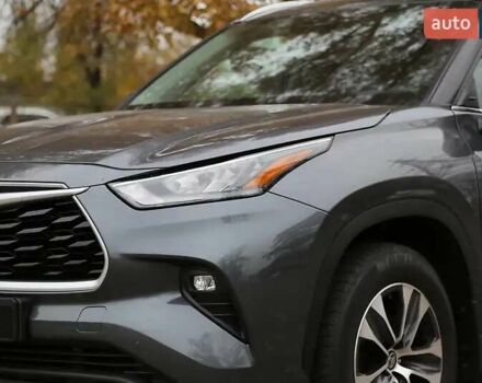 Серый Тойота Хайлендер, объемом двигателя 3.5 л и пробегом 106 тыс. км за 33500 $, фото 4 на Automoto.ua