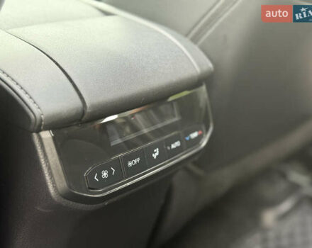 Сірий Тойота Хайлендер, об'ємом двигуна 3.46 л та пробігом 23 тис. км за 40789 $, фото 30 на Automoto.ua