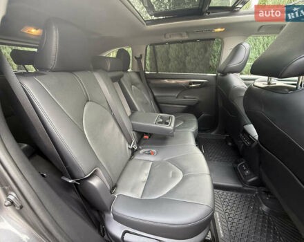 Сірий Тойота Хайлендер, об'ємом двигуна 3.46 л та пробігом 23 тис. км за 39870 $, фото 43 на Automoto.ua