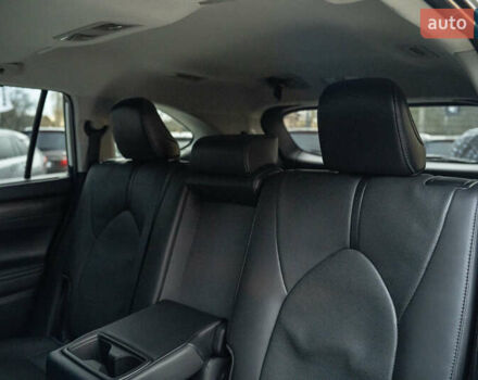 Сірий Тойота Хайлендер, об'ємом двигуна 3.46 л та пробігом 26 тис. км за 43900 $, фото 37 на Automoto.ua