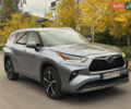 Тойота Хайлендер 2021 у Києві на Automoto.ua Сірий Тойота Хайлендер, об'ємом двигуна 2.49 л та пробігом 32 тис. км за 65000 $, фото 5 на Automoto.ua