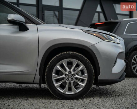 Сірий Тойота Хайлендер, об'ємом двигуна 3.46 л та пробігом 26 тис. км за 43900 $, фото 12 на Automoto.ua