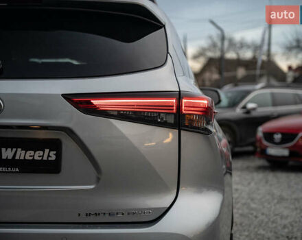 Сірий Тойота Хайлендер, об'ємом двигуна 3.46 л та пробігом 26 тис. км за 43900 $, фото 7 на Automoto.ua