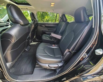 Серый Тойота Хайлендер, объемом двигателя 3.5 л и пробегом 14 тыс. км за 18000 $, фото 11 на Automoto.ua